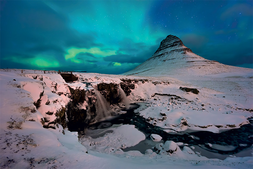 image Islande Kirkjufell Aurore boreale 23 it 671511660